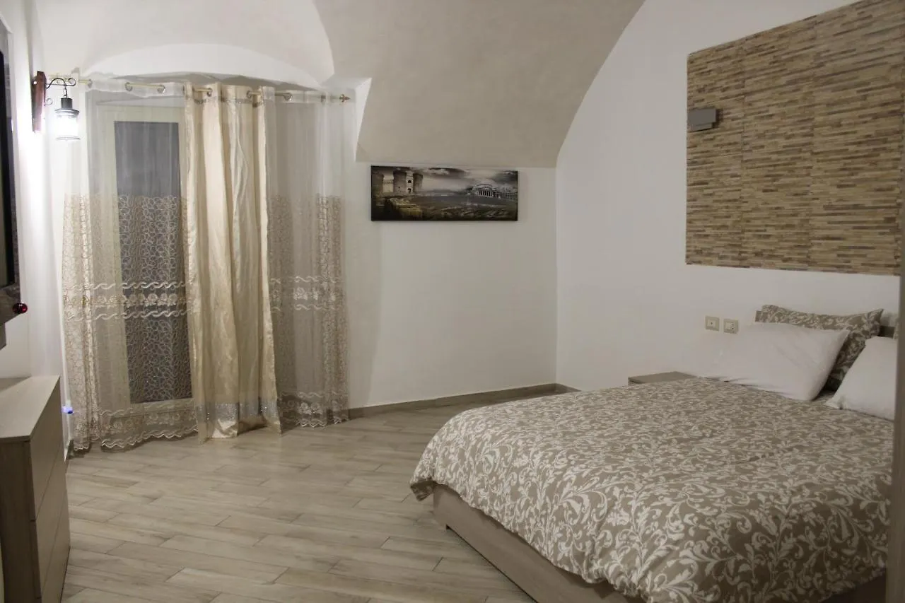 Holiday home Il Basso Di Santa Sofia Naples Italy