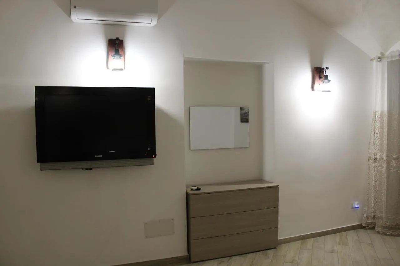 Holiday home Il Basso Di Santa Sofia Naples Italy