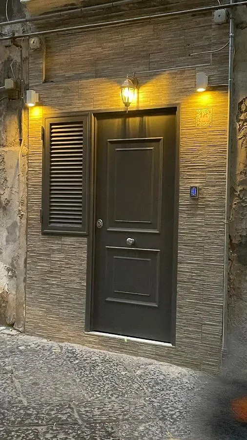 Il Basso Di Santa Sofia Naples Holiday home