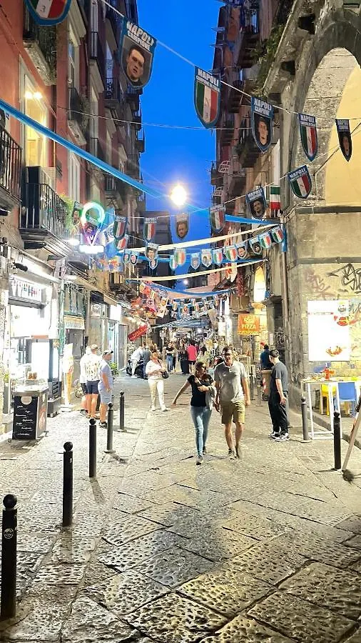 Il Basso Di Santa Sofia Naples