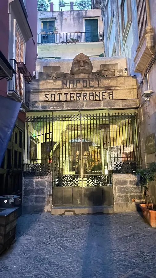 Il Basso Di Santa Sofia Naples 0*,